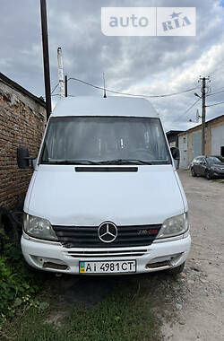 Mercedes-Benz Sprinter  2001