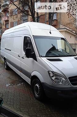 Mercedes-Benz Sprinter  2010