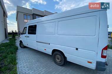 Mercedes-Benz Sprinter 2005