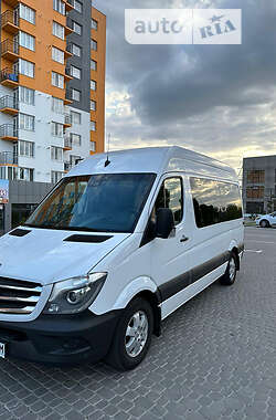 Mercedes-Benz Sprinter 2013
