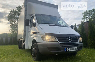 Mercedes-Benz Sprinter  2005