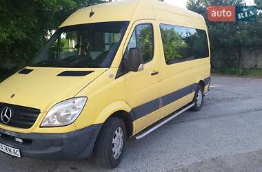 Mercedes-Benz Sprinter  2011