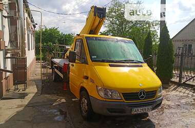 Mercedes-Benz Sprinter  2005