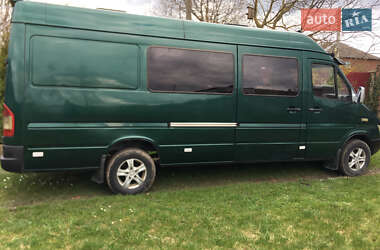 Mercedes-Benz Sprinter  2004