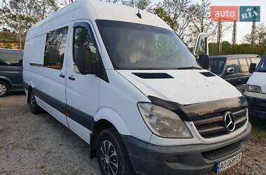 Mercedes-Benz Sprinter  2011