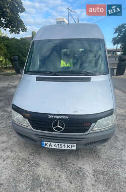 Mercedes-Benz Sprinter  2004