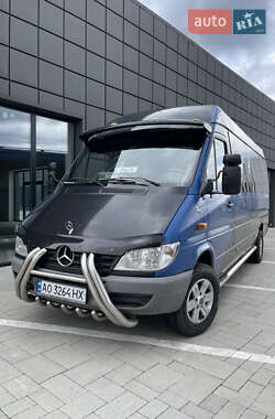 Mercedes-Benz Sprinter  2005