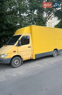 Mercedes-Benz Sprinter 2003