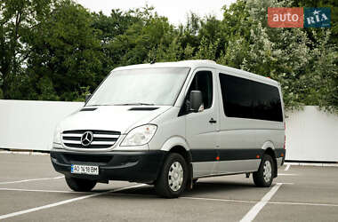Mercedes-Benz Sprinter  2012