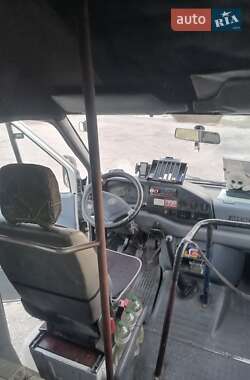 Mercedes-Benz Sprinter 2000