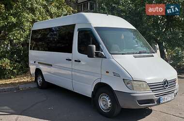 Mercedes-Benz Sprinter 2000