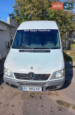 Mercedes-Benz Sprinter  2005