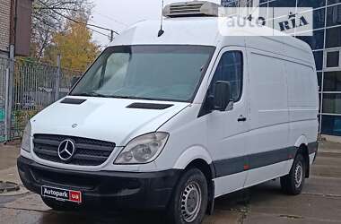 Mercedes-Benz Sprinter  2011