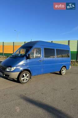 Mercedes-Benz Sprinter  2004