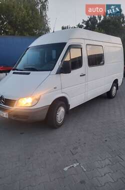 Mercedes-Benz Sprinter  2003