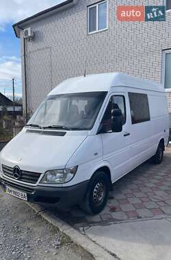 Mercedes-Benz Sprinter  2004