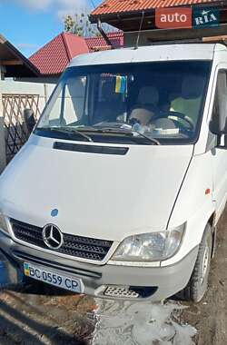 Mercedes-Benz Sprinter  2002