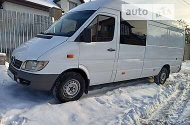 Mercedes-Benz Sprinter  2006