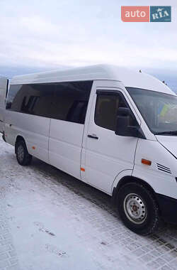 Mercedes-Benz Sprinter  2005