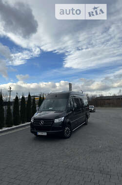 Mercedes-Benz Sprinter 2021