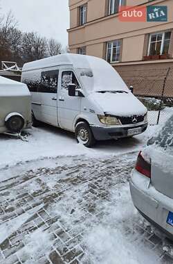 Mercedes-Benz Sprinter  2005