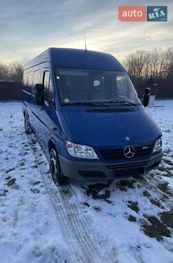 Mercedes-Benz Sprinter 2005