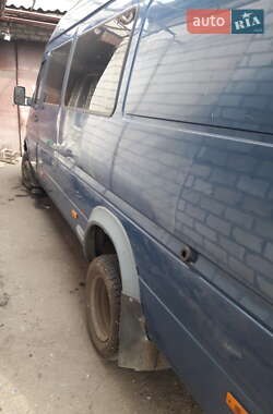 Mercedes-Benz Sprinter  1998