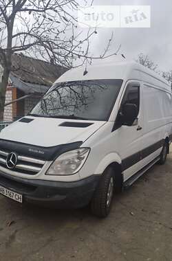 Mercedes-Benz Sprinter  2012