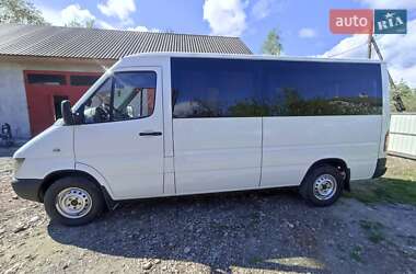 Mercedes-Benz Sprinter 2005