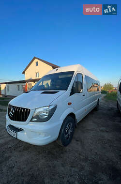 Mercedes-Benz Sprinter  2010