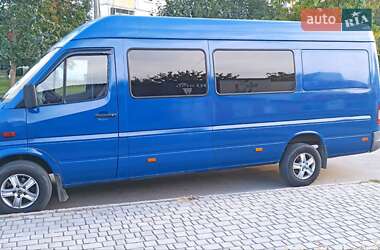 Mercedes-Benz Sprinter  2005