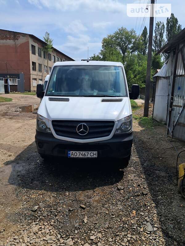 Mercedes-Benz Sprinter