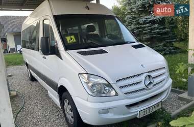Mercedes-Benz Sprinter  2011