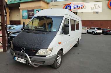 Mercedes-Benz Sprinter  2004