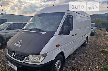 Mercedes-Benz Sprinter  2006