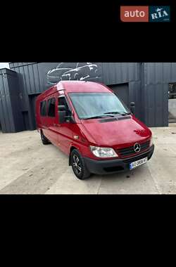 Mercedes-Benz Sprinter  2005