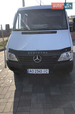 Mercedes-Benz Sprinter  2005
