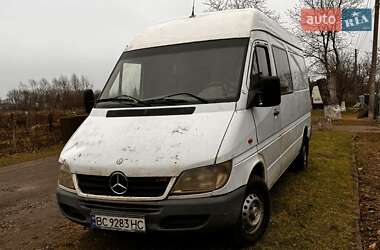 Mercedes-Benz Sprinter  2002