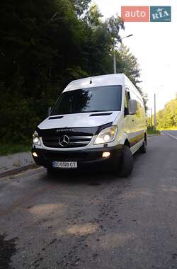 Mercedes-Benz Sprinter  2010