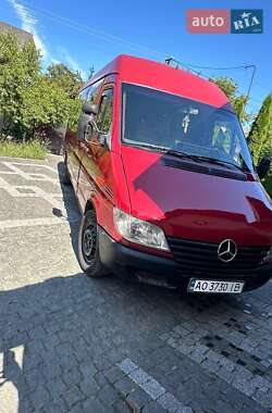 Mercedes-Benz Sprinter  2004