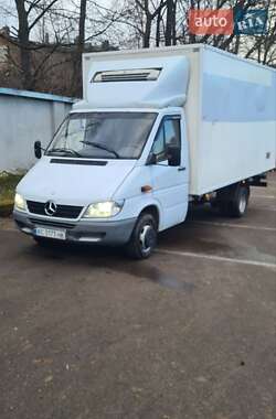 Mercedes-Benz Sprinter  2001