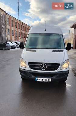 Mercedes-Benz Sprinter  2013