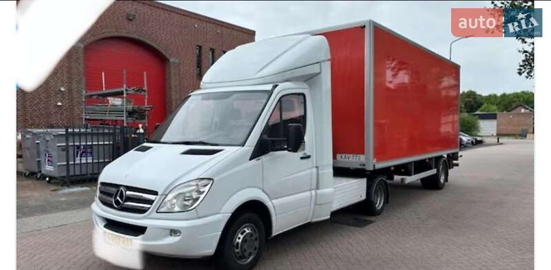 Тягач Mercedes-Benz Sprinter