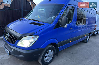 Mercedes-Benz Sprinter  2013