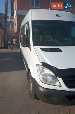 Mercedes-Benz Sprinter 2013