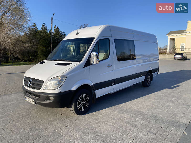 Mercedes-Benz Sprinter