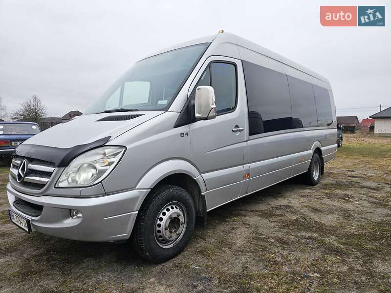 Туристичний / Міжміський автобус Mercedes-Benz Sprinter