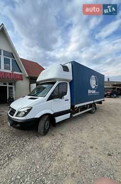 Mercedes-Benz Sprinter  2011