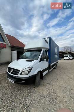 Mercedes-Benz Sprinter 2011