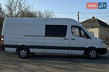 Mercedes-Benz Sprinter  2011